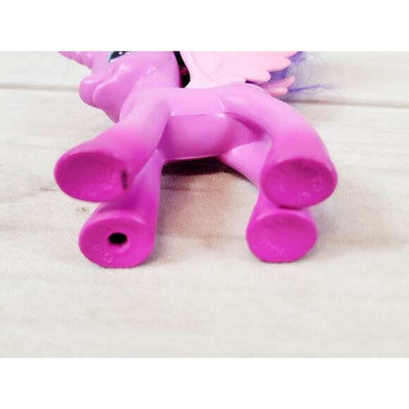 TWILIGHT SPARKLE 2010 Hasbro C-029A MLP Pony Figure Approx. 3" - Picture 8 of 11